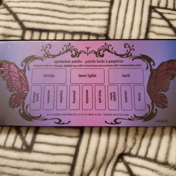 Makeup - Picture 3 of 3